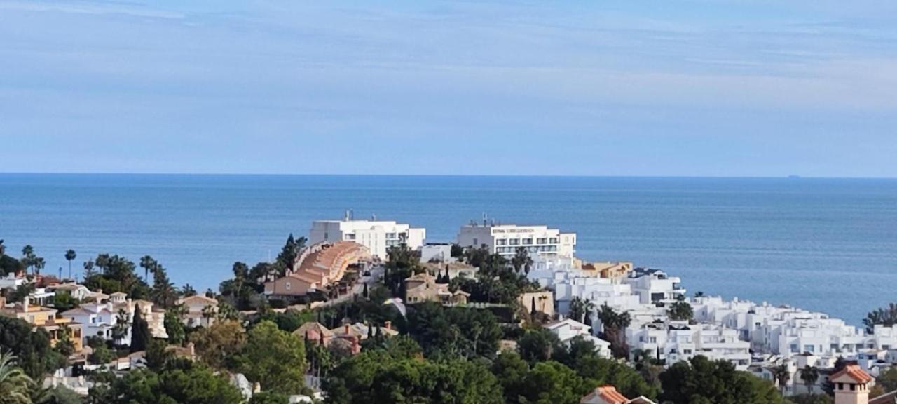 Sea Apartment Con Vistas Al Mar Benalmadena Bagian luar foto