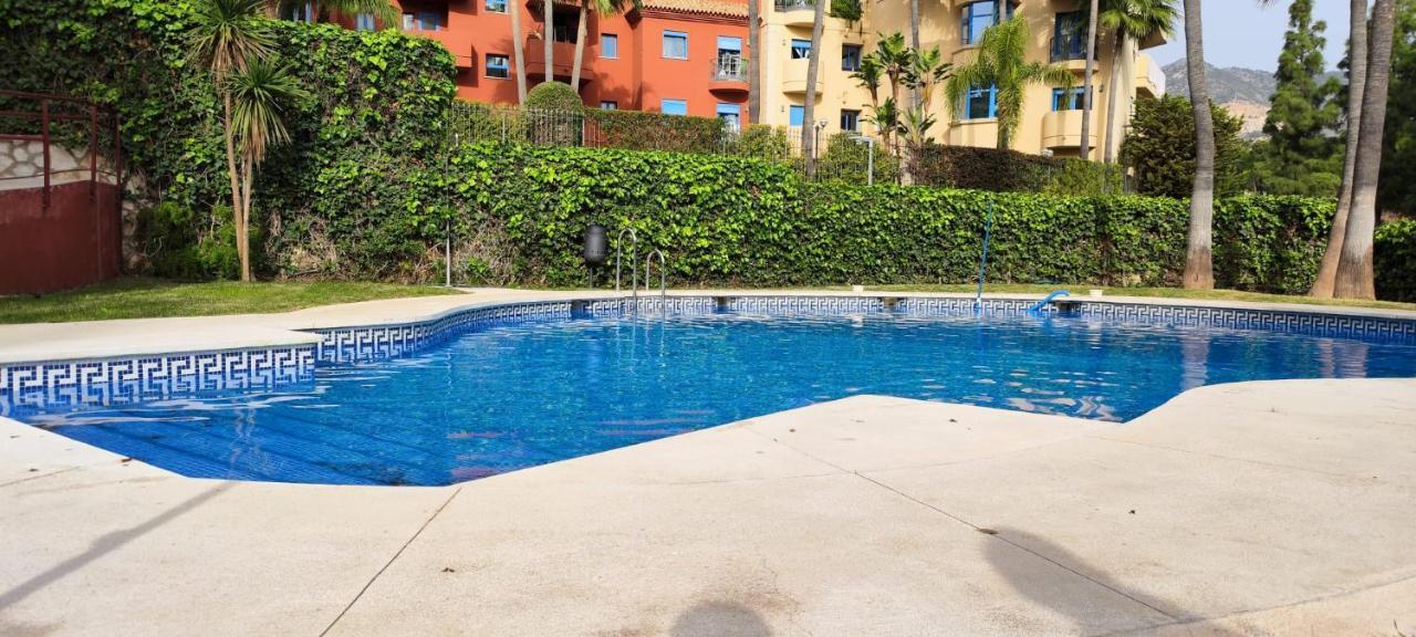 Sea Apartment Con Vistas Al Mar Benalmadena Bagian luar foto